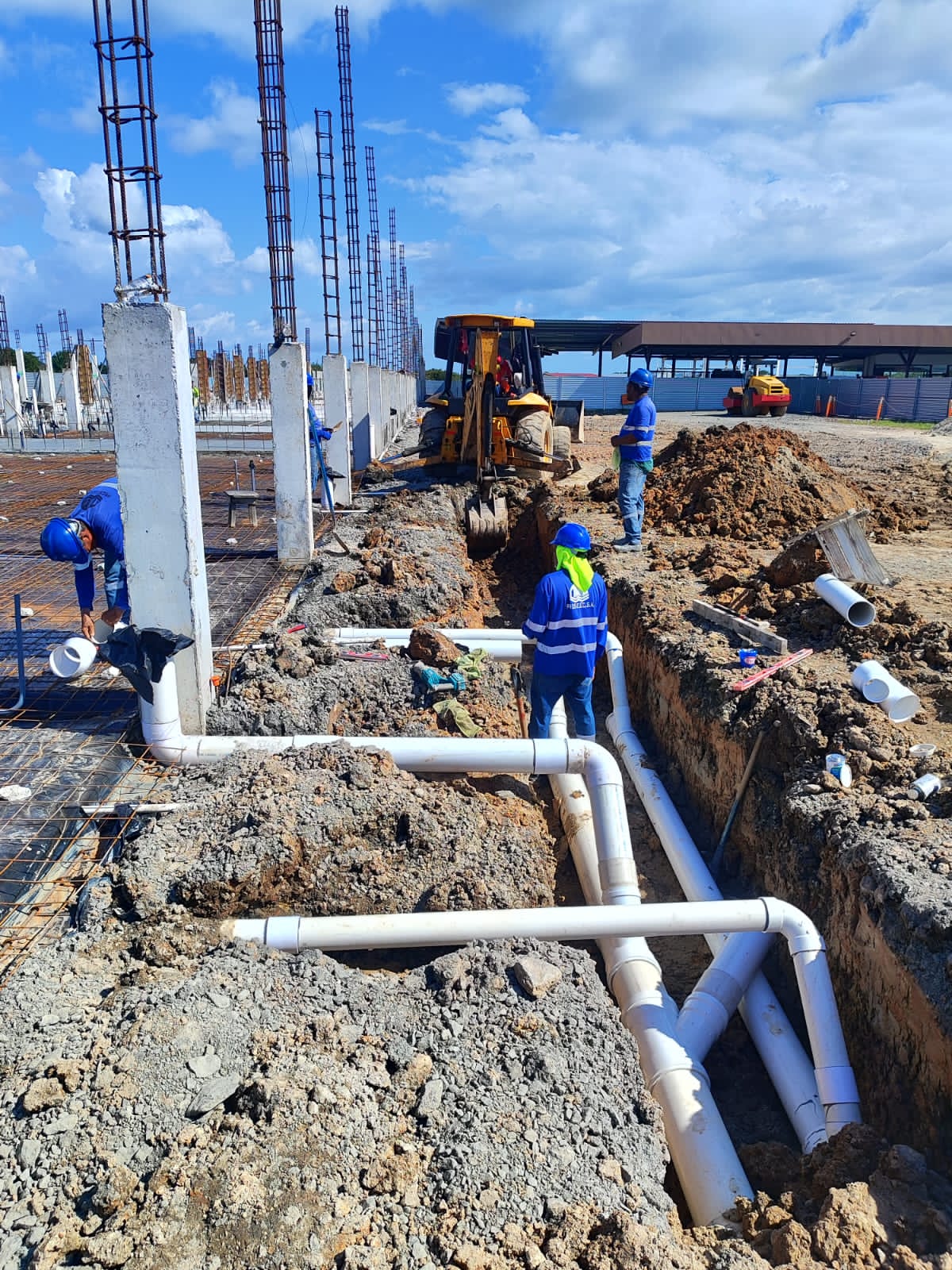 Sistema de Drenaje de Plaza Comercial